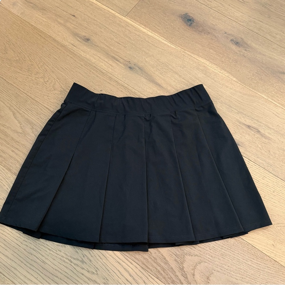 Abercrombie and Fitch Pleated Tennis Skort - Size Large